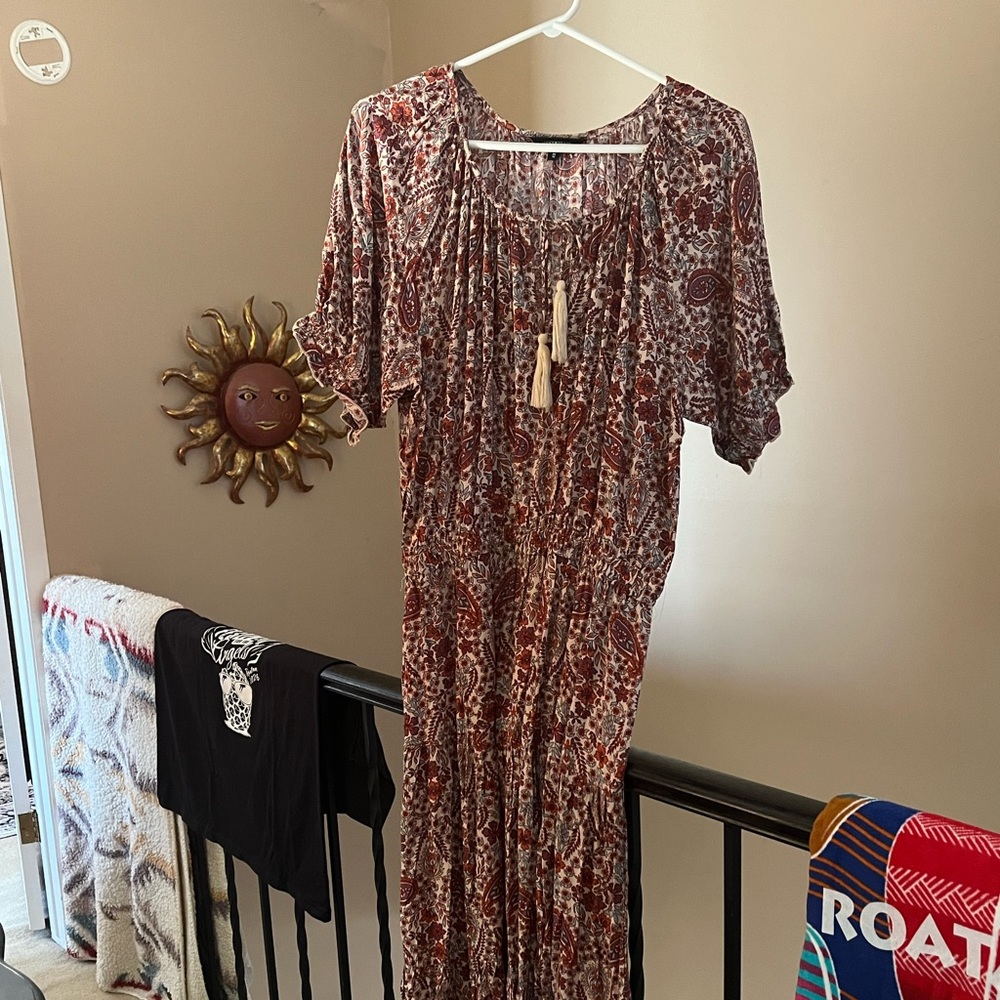 Lucky Brand Floral dress in Cream, Rust, and Light Blue